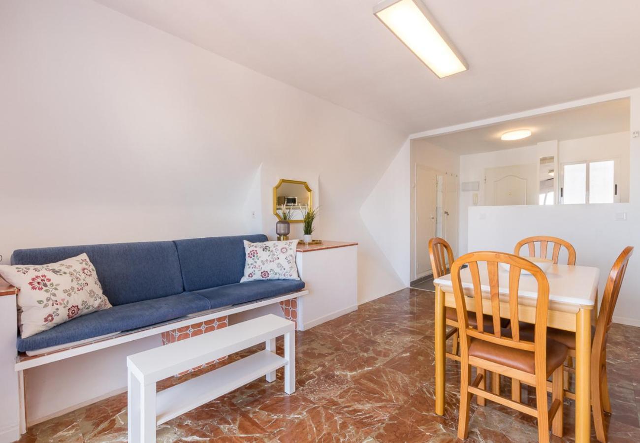 Reformado Apartamento En El Centro Con Vista Al Mar Torremolinos Exterior photo